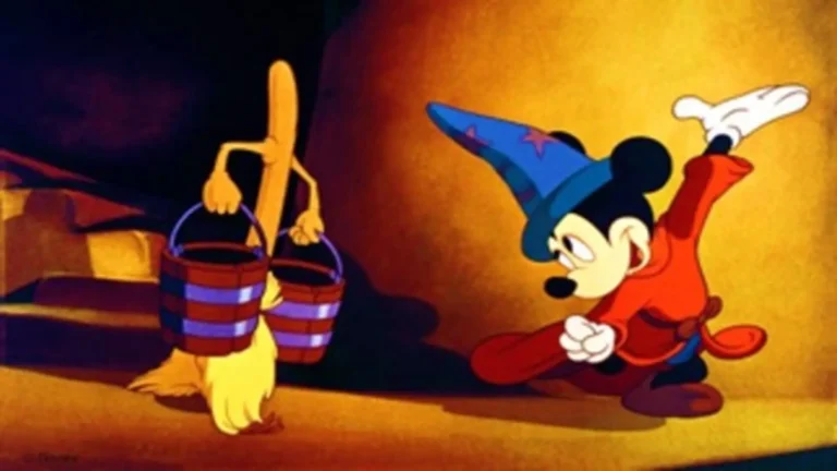 Fantasía (1940) es una película animada de Disney que revolucionó el cine al fusionar música clásica, animación experimental y sonido estereofónico