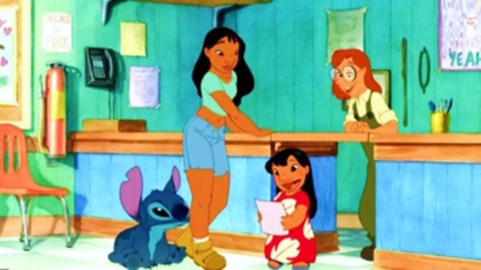 Lilo y Stitch (2002) es una película animada de Disney que celebra la familia, la amistad y la diversidad con una historia entrañable ambientada en Hawái