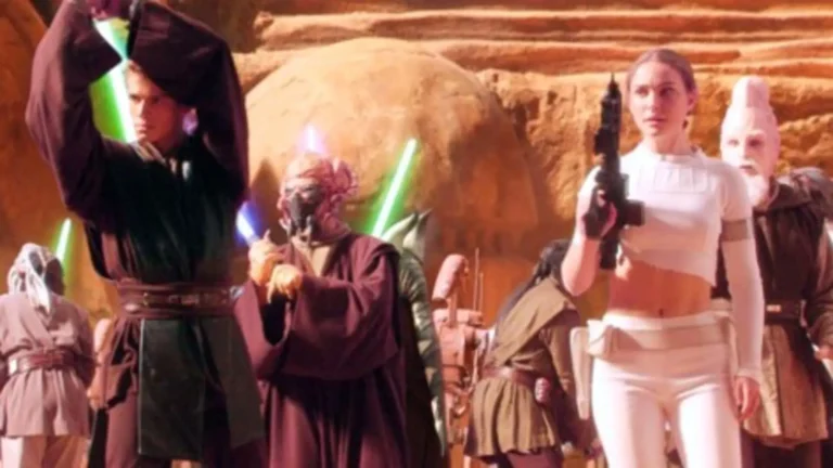 Star Wars: Episodio II - El ataque de los clones (2002), película de ciencia ficción con romance Jedi y guerra galáctica