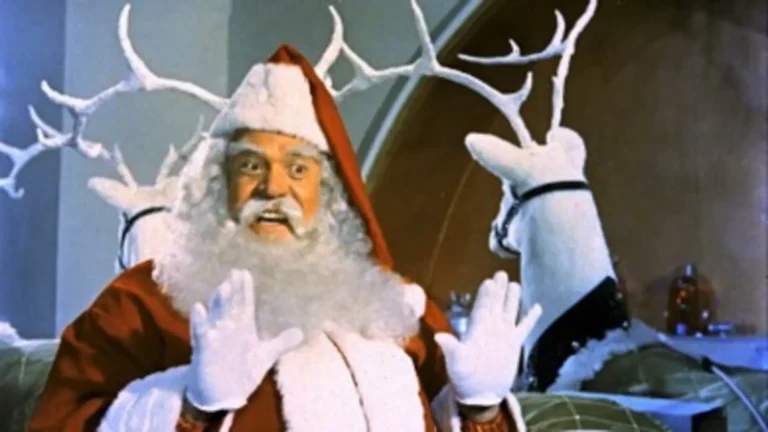 Santa Claus (1959), película mexicana navideña con José Elías Moreno enfrentando al demonio Precio desde su castillo espacial